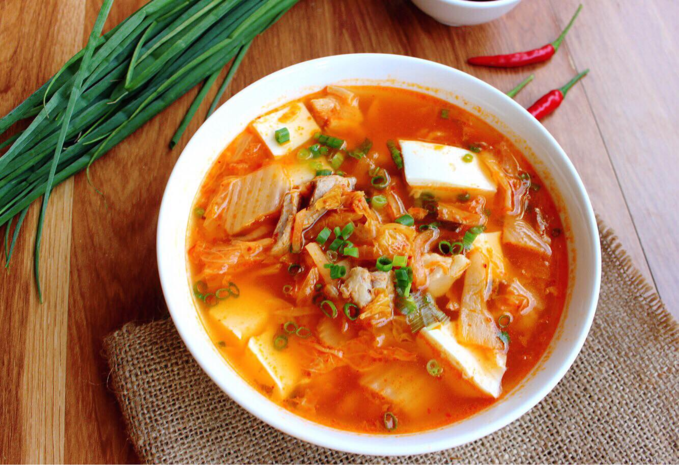 Canh sườn heo kim chi